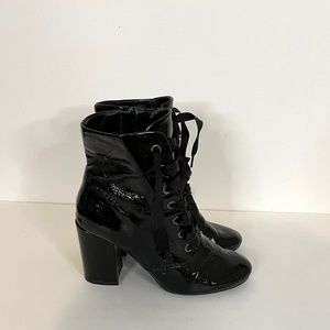 Kenneth Cole REACTION Black Patent Leather High Heel Combat Boots Size 8M